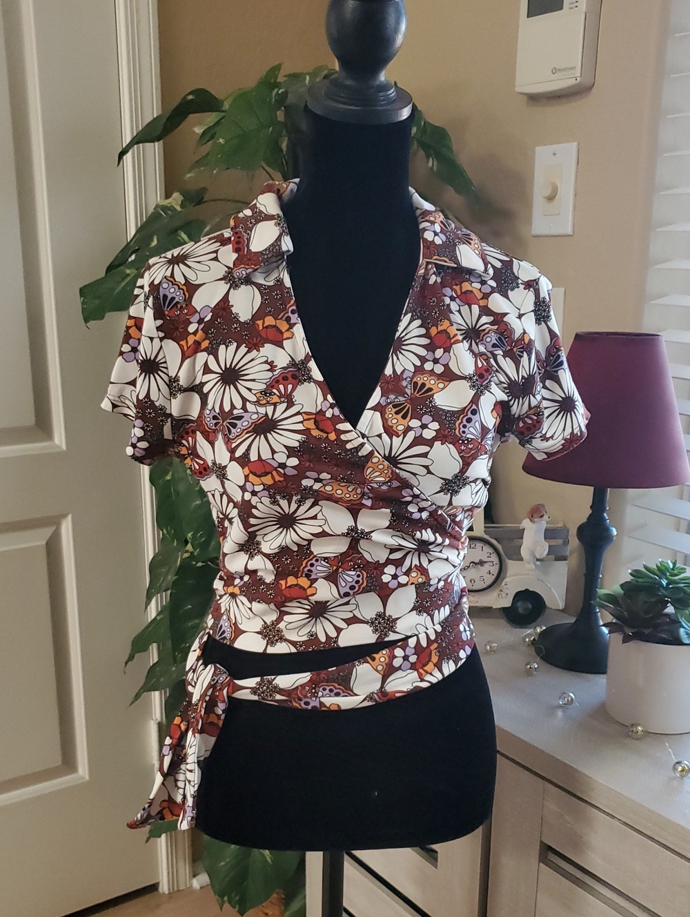 Rue21 Floral Wrap Crop Top in Brown, White & Orange